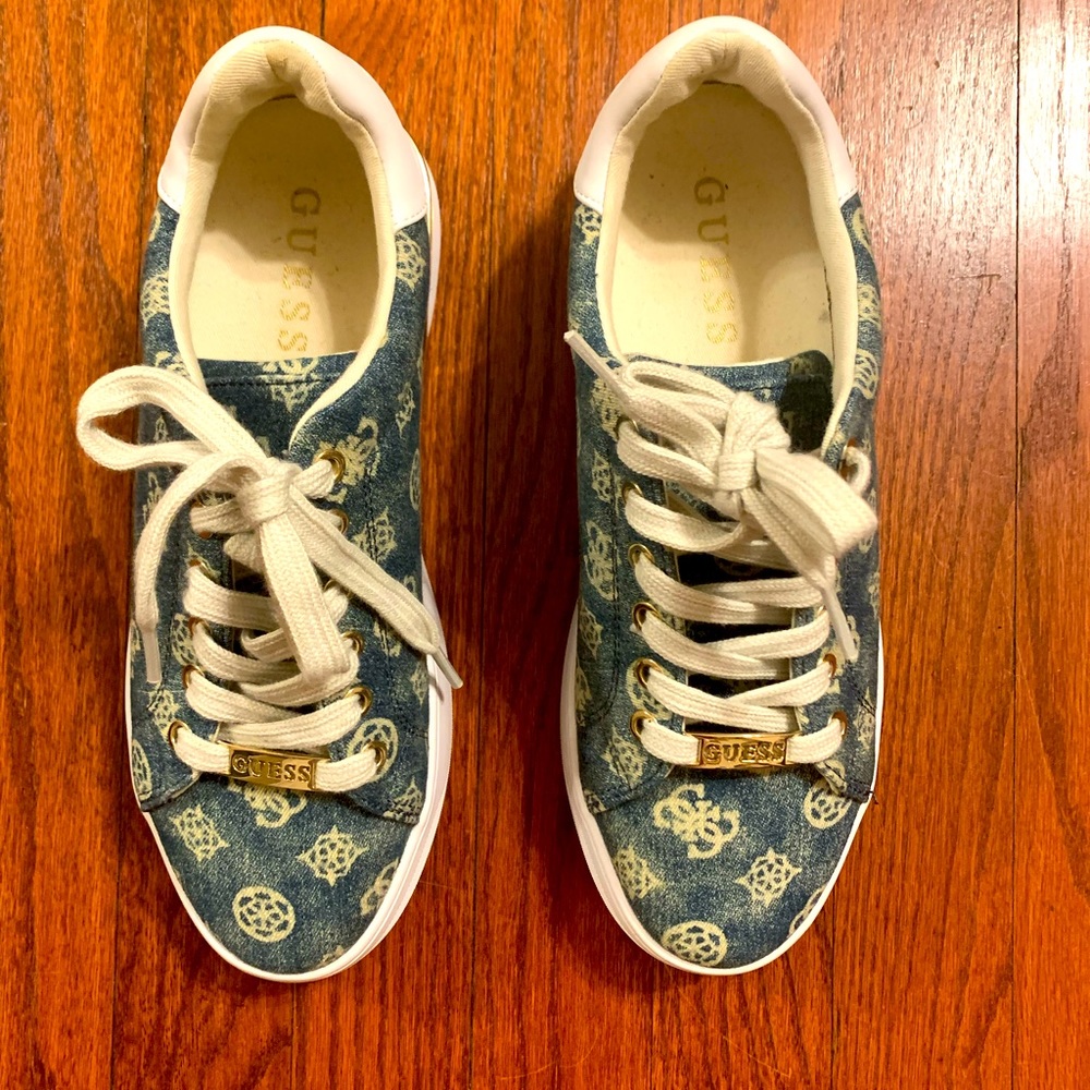 Guess gym shoes